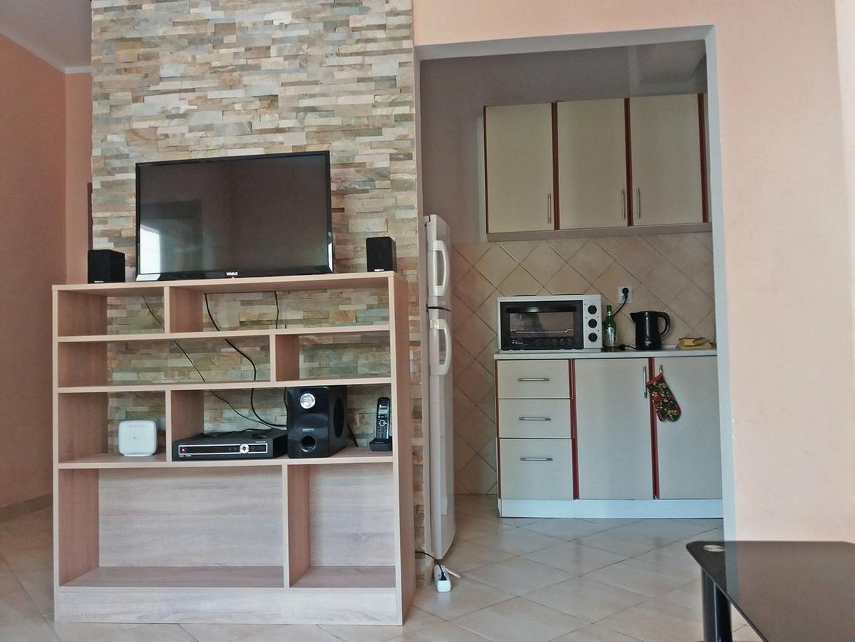 Carine Hotel Kumbor Superior Herceg Novi Exteriör bild